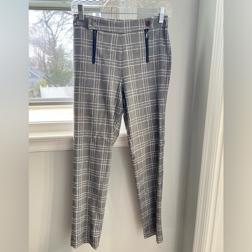 BCBGMAXAZRIA cropped straight leg plaid pants
